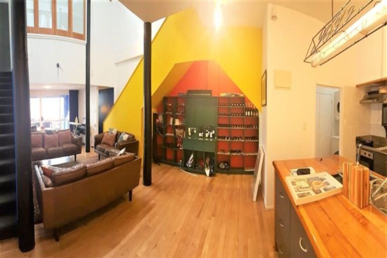 Photo of property in 2/15 Frederick Street, Te Aro, Wellington, 6011