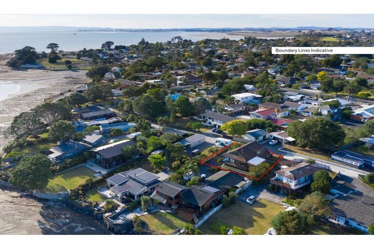 Photo of property in 13a Lawson Way, Weymouth, Auckland, 2103