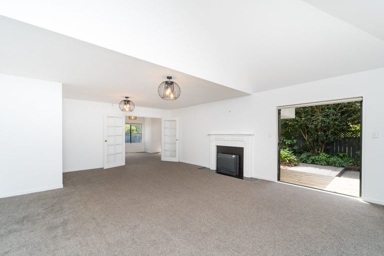 Photo of property in 10a Hardie Street, Hokowhitu, Palmerston North, 4410