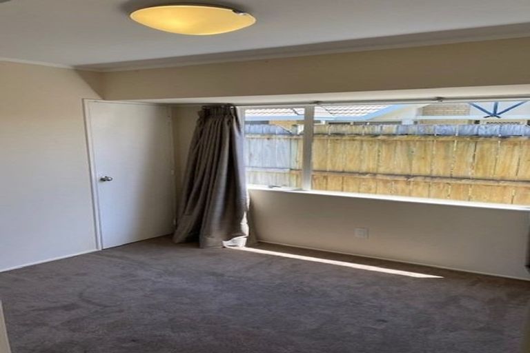 Photo of property in 1/7 Nakhle Place, Manurewa, Auckland, 2105