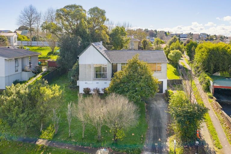 Photo of property in 34 Morrow Avenue, St Andrews, Hamilton, 3200