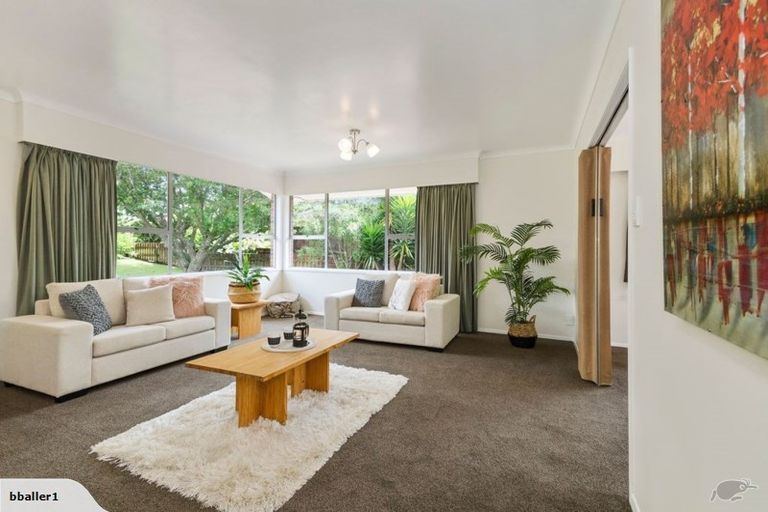 Photo of property in 328 Great South Road, Opaheke, Papakura, 2113