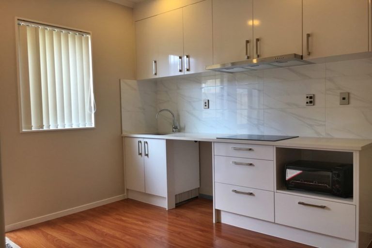 Photo of property in 16 Moville Drive, Flat Bush, Auckland, 2019