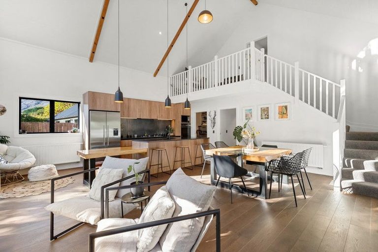Photo of property in 13-13a Quarry Place, Lake Hayes, Queenstown, 9304