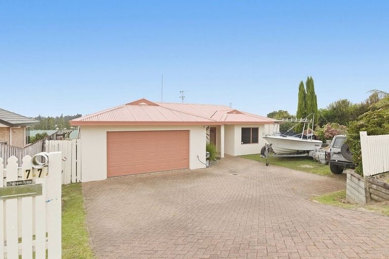 Photo of property in 77 Poike Road, Hairini, Tauranga, 3112