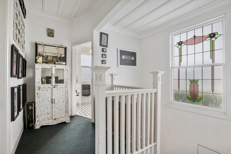 Photo of property in 63 Tainui Road, Devonport, Auckland, 0624