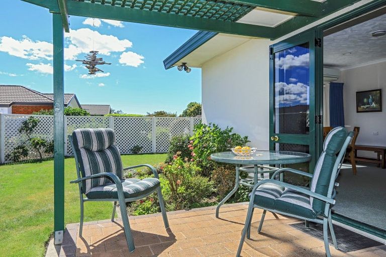 Photo of property in 8 Ebury Mews, Taradale, Napier, 4112
