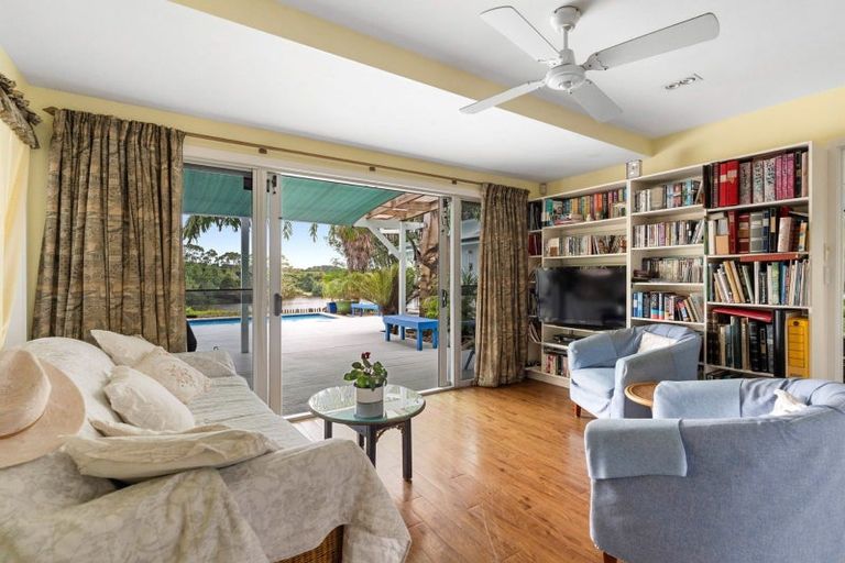 Photo of property in 212 Pukeatua Road, Maungatapere, Whangarei, 0179