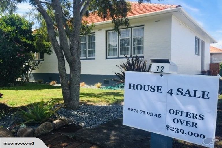 Photo of property in 72 Peat Street, Whanganui, 4500