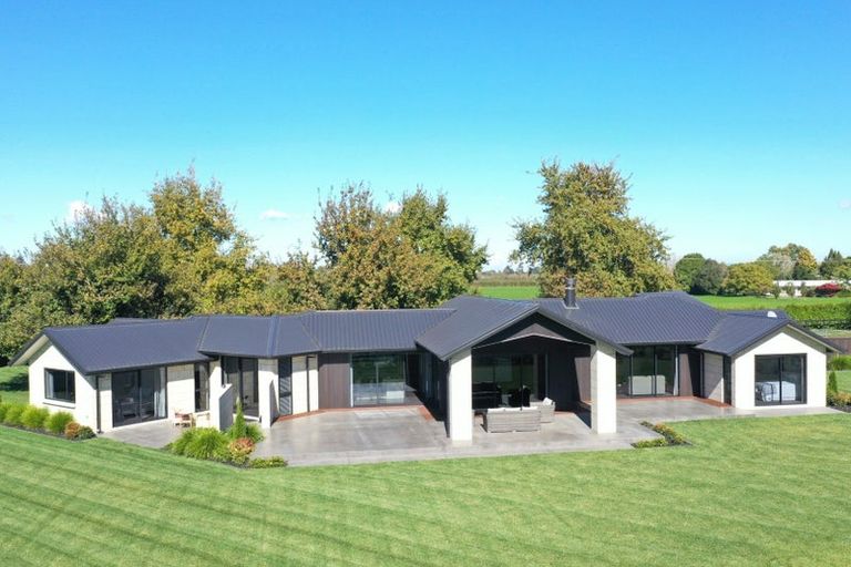 Photo of property in 300 Pickering Road, Tamahere, Hamilton, 3283