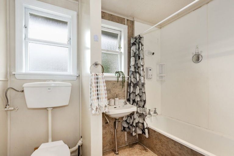 Photo of property in 39 Bellbrook Crescent, Shirley, Christchurch, 8013