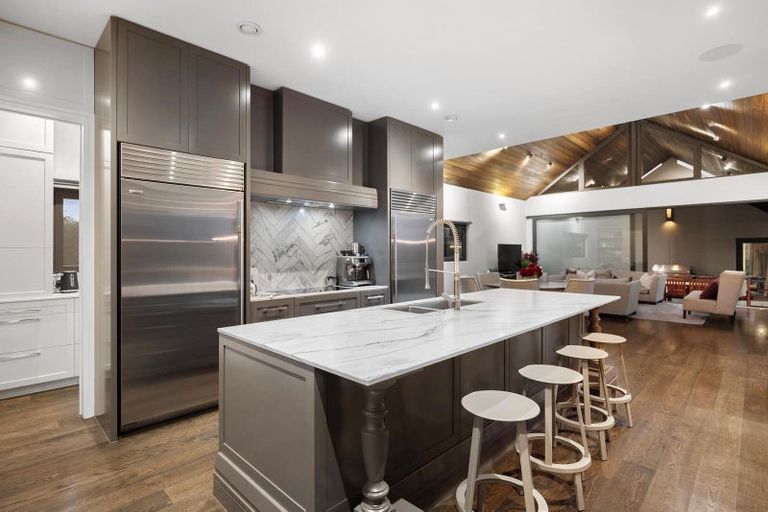 Photo of property in 62 Foster Road, Kumeu, 0891