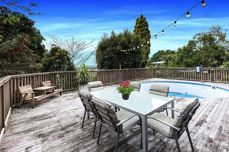 Photo of property in 13 Barclay Place, Te Kamo, Whangarei, 0112