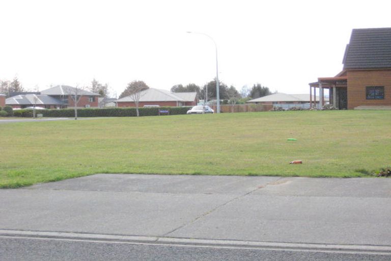 Photo of property in 19 Pop Andrew Drive, Te Anau, 9600