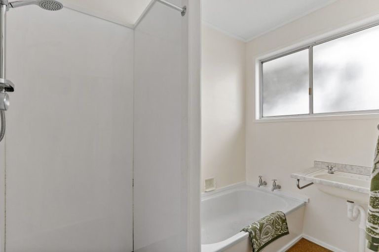 Photo of property in 25 Marcel Place, Glenfield, Auckland, 0629