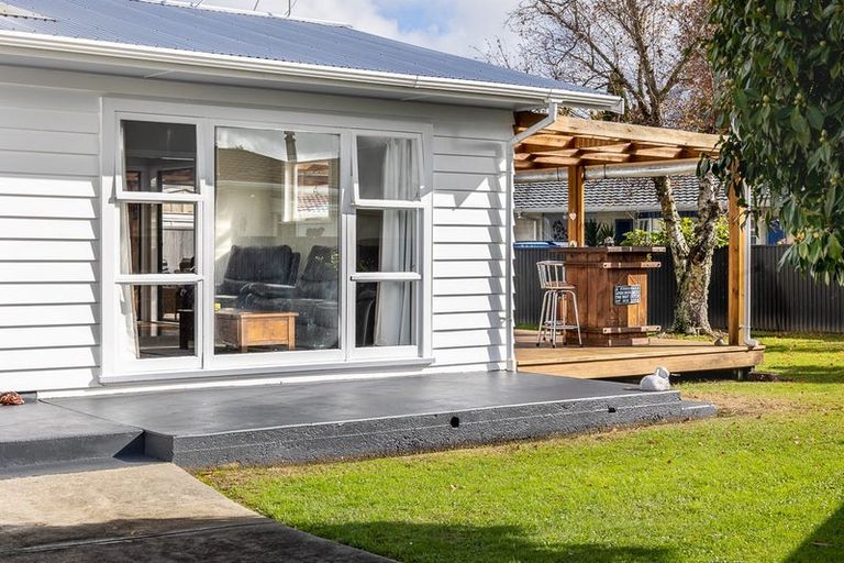 Photo of property in 40a Highbury Drive, Levin, 5510