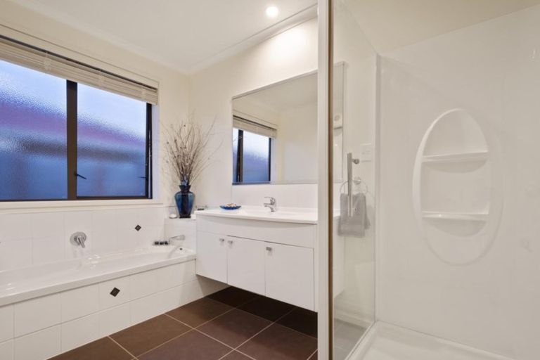 Photo of property in 120 Longview Drive, Papamoa Beach, Papamoa, 3118