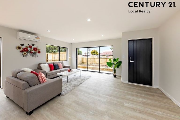 Photo of property in 2b Bunnythorpe Road, Papakura, 2110