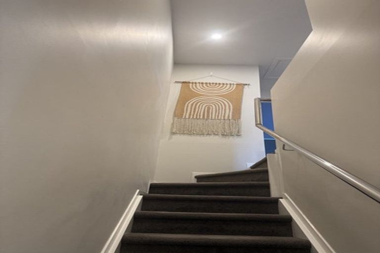 Photo of property in 12/10 Newington Road, Henderson, Auckland, 0612
