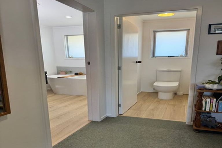 Photo of property in 2/42 Matua Road, Matua, Tauranga, 3110