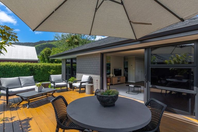 Photo of property in 14 Discovery Way, Waikawa, Picton, 7220