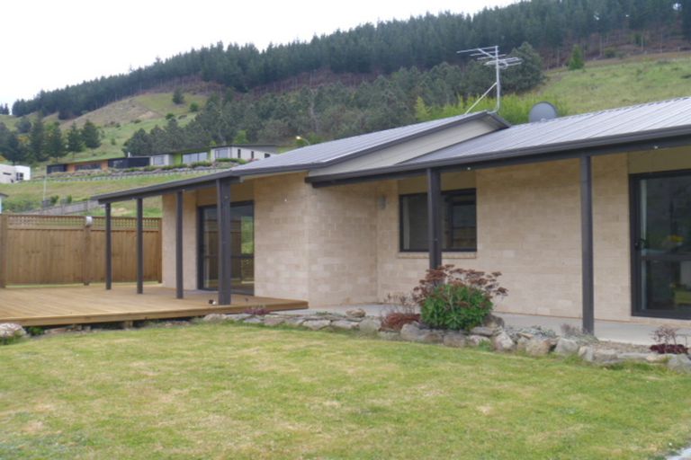 Photo of property in 47 Shields Street, Clyde, 9330