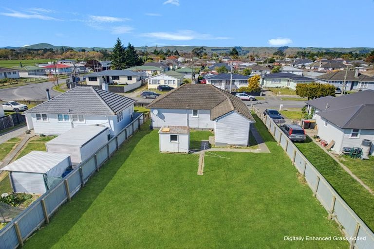 Photo of property in 15 Cameron Crescent, Masterton, 5810