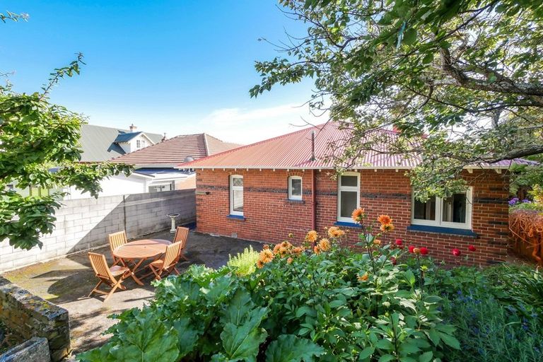 Photo of property in 26 Charlotte Street, Roslyn, Dunedin, 9010
