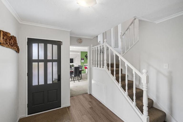 Photo of property in 10 Swithland Place, Avonhead, Christchurch, 8042