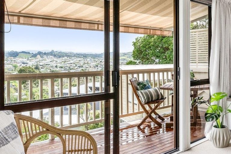 Photo of property in 5a Rangimaarie Crescent, Snells Beach, 0920