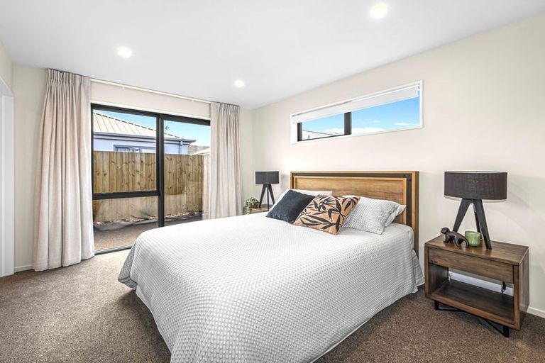 Photo of property in 8 Doris Lusk Street, Belfast, Christchurch, 8051