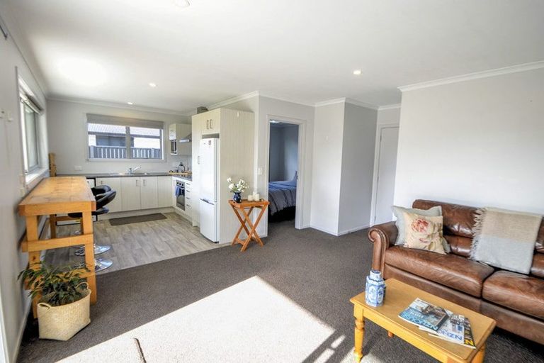 Photo of property in 20 Pisa Moorings Road, Mount Pisa, Cromwell, 9383