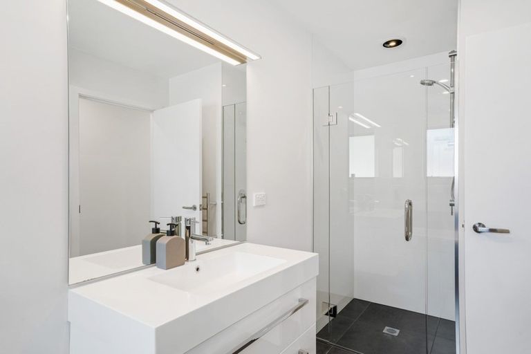 Photo of property in 4 Violet Way, Lower Shotover, Queenstown, 9304