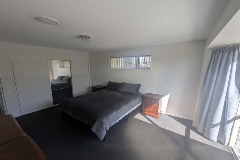 Photo of property in 205a Main North Road, Redwood, Christchurch, 8051