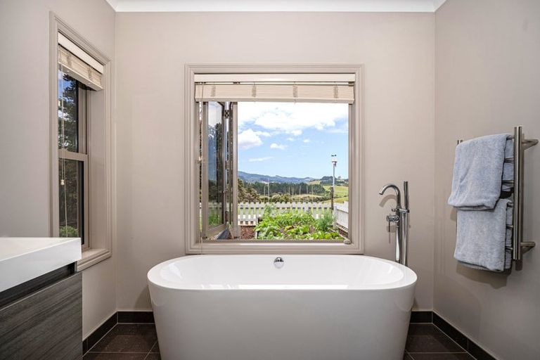 Photo of property in 121 Fagan Lane, Kaimarama, Whitianga, 3591