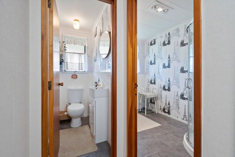 Photo of property in 3 Howe Street, Foxton, 4814