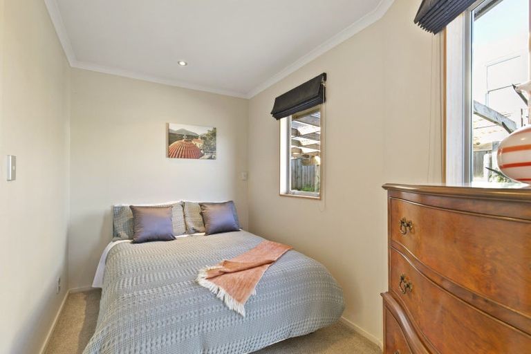 Photo of property in 7a Montgomery Avenue, Karori, Wellington, 6012