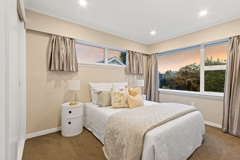 Photo of property in 24 Lynfield Avenue, Ilam, Christchurch, 8041