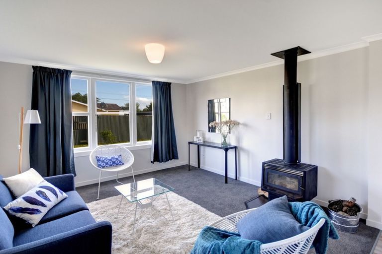 Photo of property in 6 Edward Street, Milton, 9220