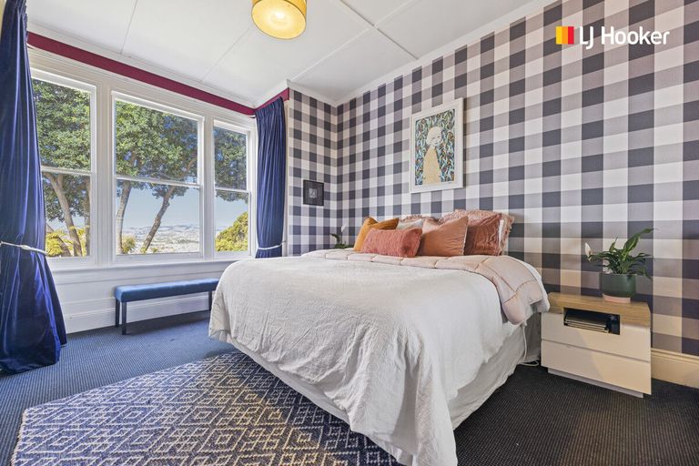 Photo of property in 19 Middleton Road, Kew, Dunedin, 9012