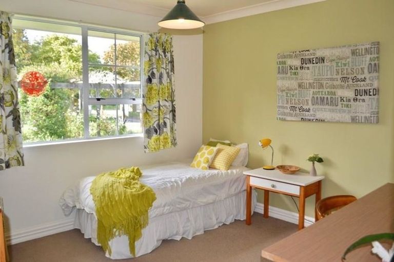 Photo of property in 75 Freemans Road, Otaki, 5512