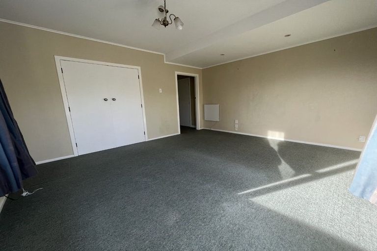 Photo of property in 1 Robert Street, Otatara, Invercargill, 9879