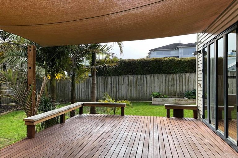 Photo of property in 2/13 Havelock Avenue, Forrest Hill, Auckland, 0620