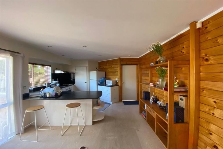 Photo of property in 1/72 Millhouse Drive, Northpark, Auckland, 2013