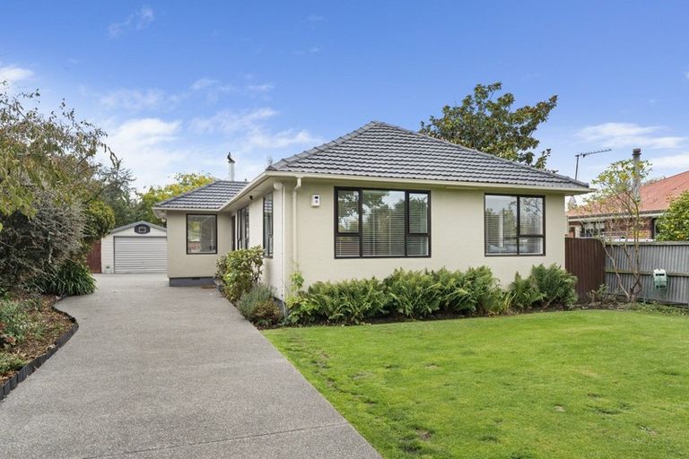 Photo of property in 42 Barnes Road, Redwood, Christchurch, 8051