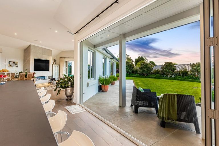 Photo of property in 13 Myra Evelyn Grove, Dairy Flat, Albany, 0792