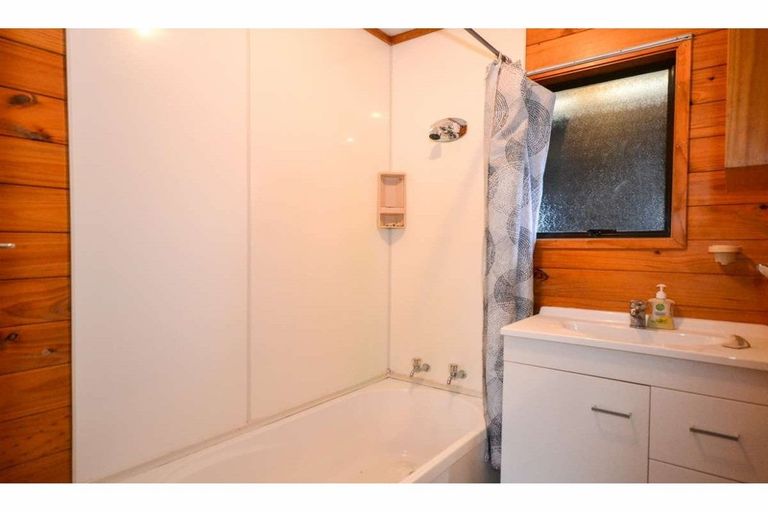 Photo of property in 1b Cannon Drive, Kerikeri, 0230