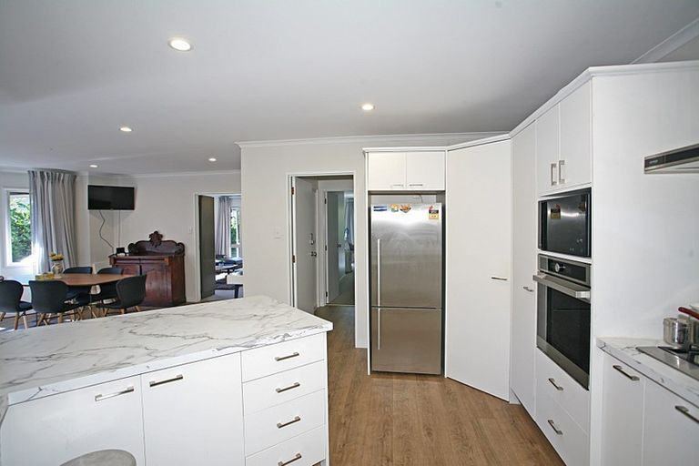 Photo of property in 408a Memorial Avenue, Burnside, Christchurch, 8053