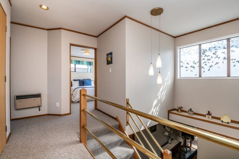 Photo of property in 26 Burbank Crescent, Churton Park, Wellington, 6037