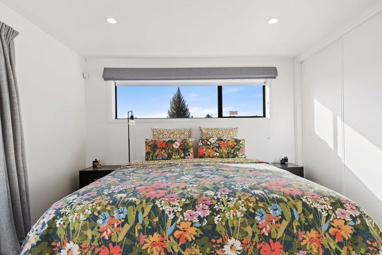 Photo of property in 34 Witham Street, Hornby, Christchurch, 8042